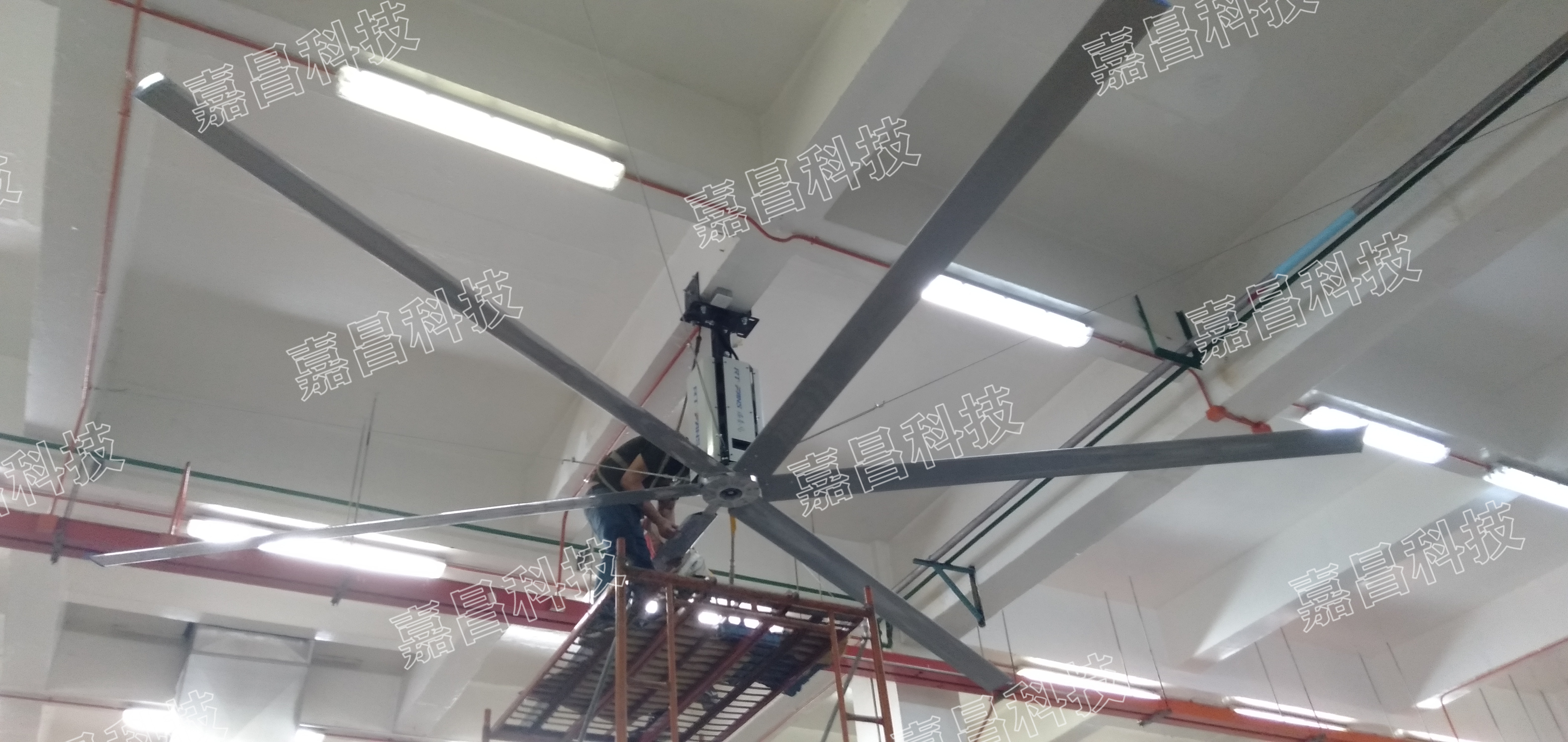佛山大型工業(yè)吊扇,家具廠通風(fēng)降溫,車間大型工業(yè)風(fēng)扇